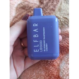 Одноразка Elf ​​Bar LB5000 Blueberry Raspberry Cherry (Чорниця Малина Вишня)